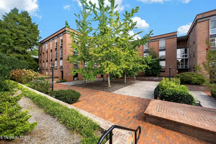 1400 Kenesaw Ave #12N, Knoxville, TN 37919 - #2