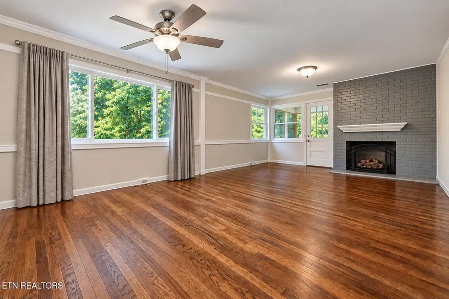 205 W Fairview Rd, Oak Ridge, TN 37830 - #2