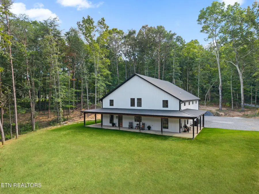 653 Briar Rd, Soddy Daisy, TN 37379 - #2