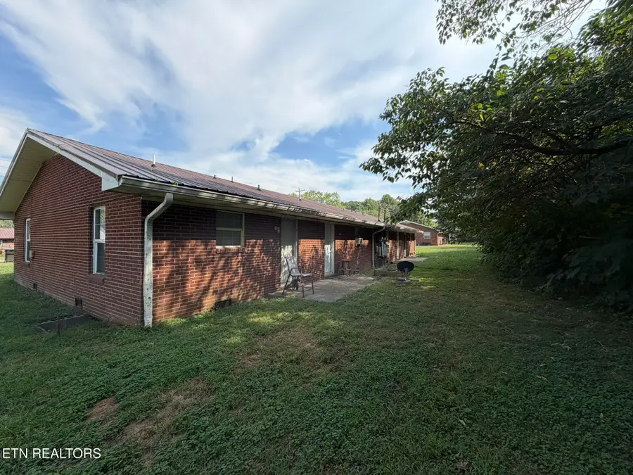 1617 Jefferson St, Morristown, TN 37814 - #3