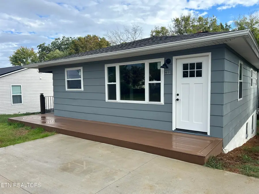 731 Lennie Ave, Morristown, TN 37813 - #2