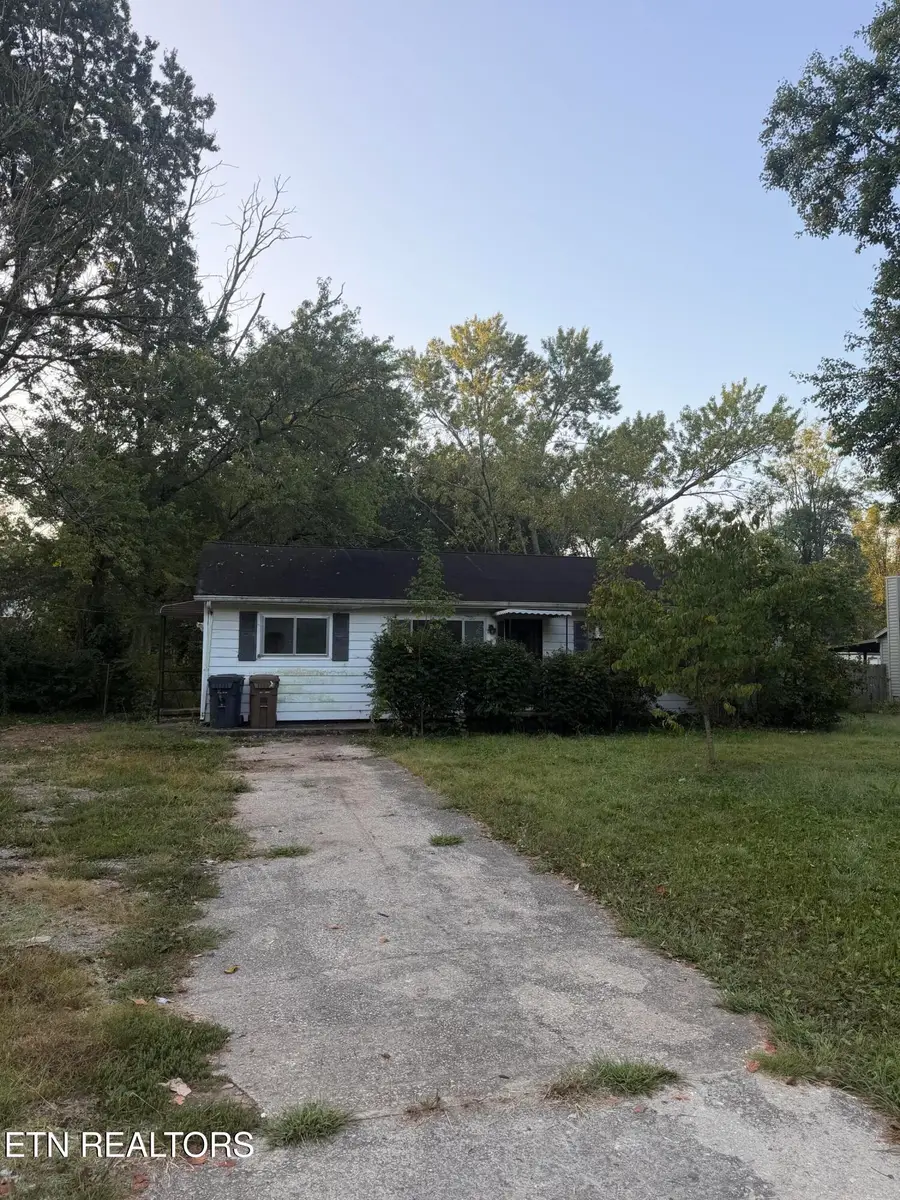 3408 Boright Drive, Knoxville, TN 37917 - #2