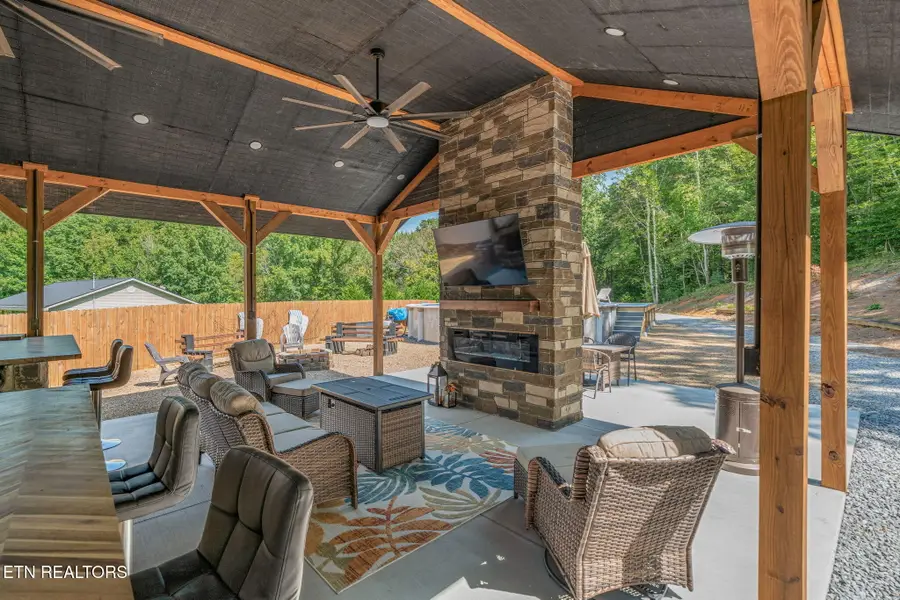 221 Pearl Meadows Way, Del Rio, TN 37727 - #2