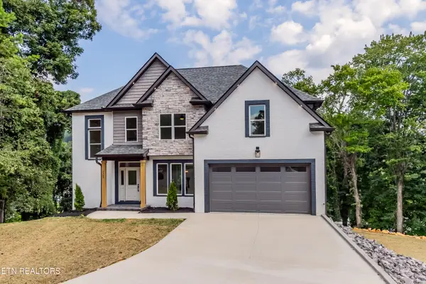 7560 Christin Lee Circle, Knoxville, TN 37931