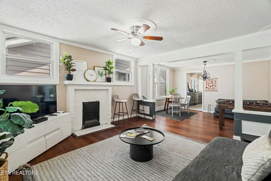 2314 Washington Ave, Knoxville, TN 37917 - #2
