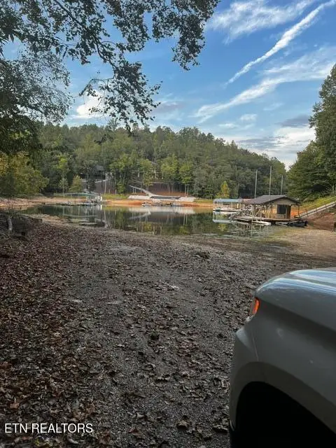Yoakum Hollow Rd, Jacksboro, TN 37757