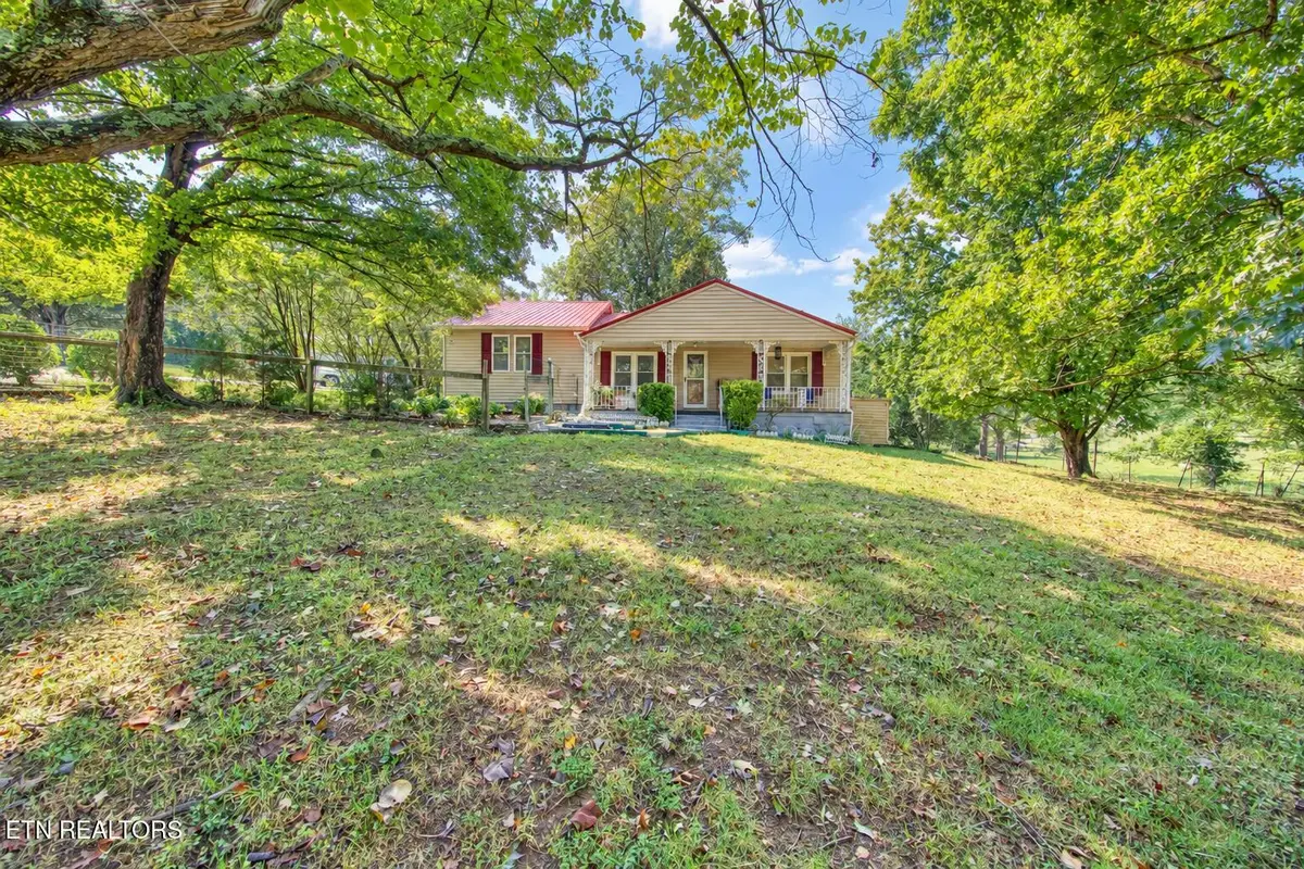 8820 Trout Rd, Mascot, TN 37806 - #1