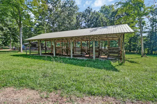 606 Ridge Top Drive, Jamestown, TN 38556