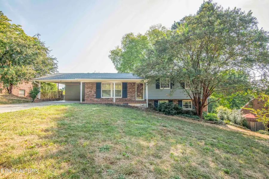 7608 Sabre Drive, Knoxville, TN 37919 - #2