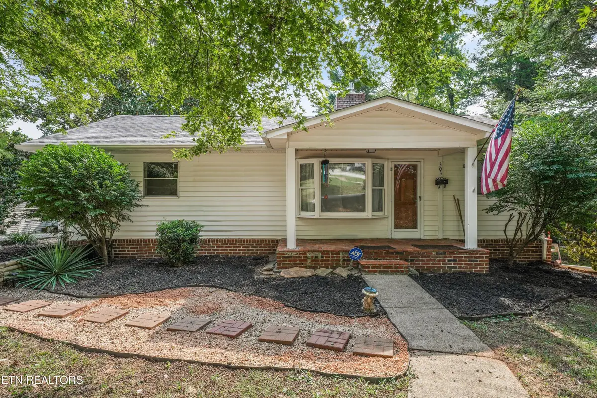 303 W Outer Drive, Oak Ridge, TN 37830 - #1