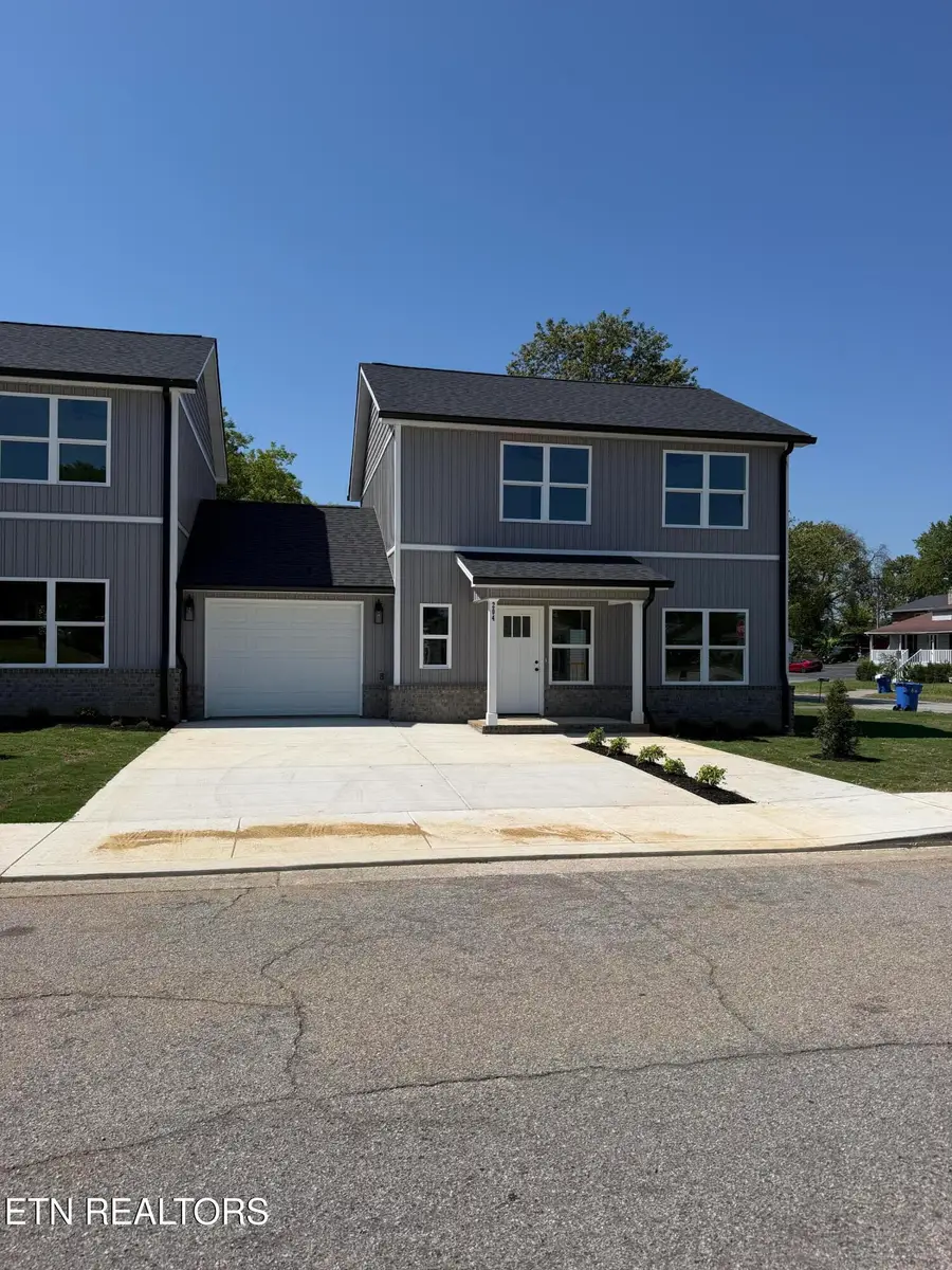204 Avenue B #13R-2, Alcoa, TN 37701 - #3