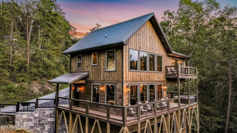 2733 Dogwood Loop Dr, Sevierville, TN 37876 - #3