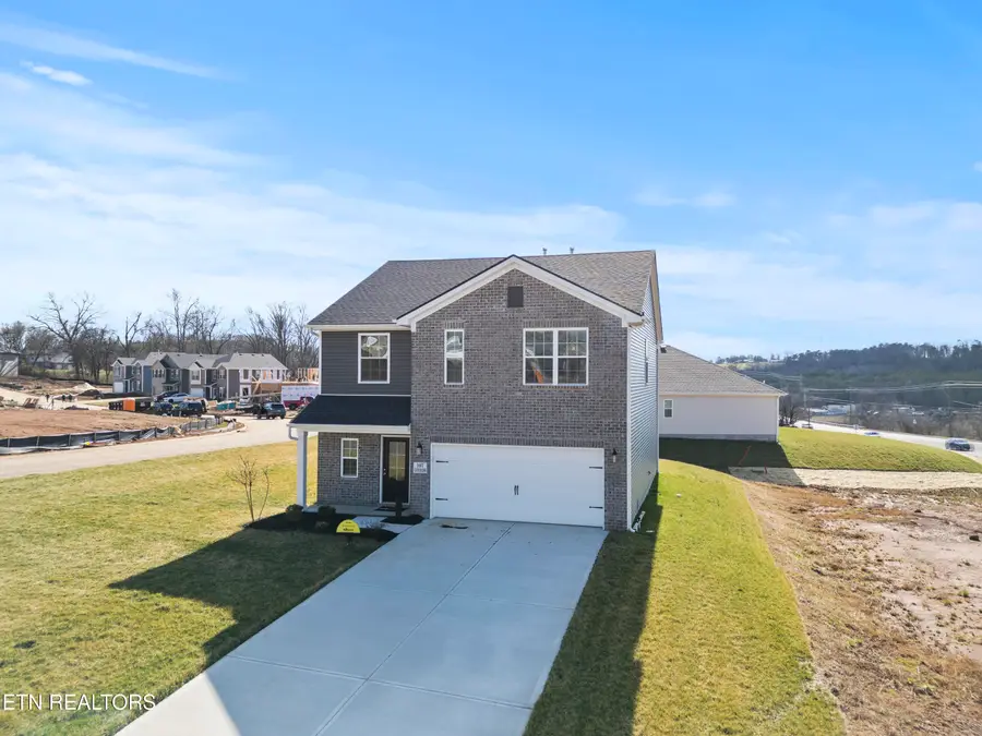 107 Clover Meadow Lane, Maryville, TN 37801 - #2