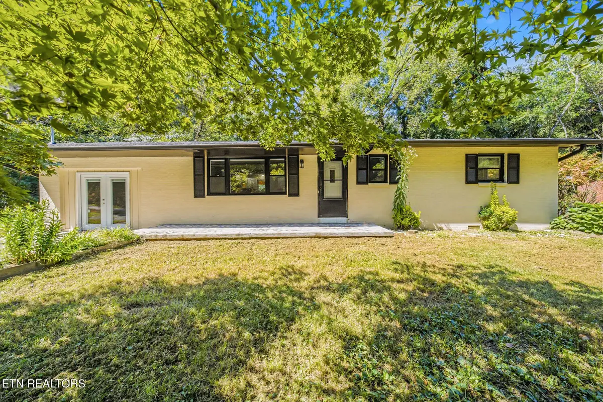 2022 Center Rd, Pigeon Forge, TN 37863 - #1