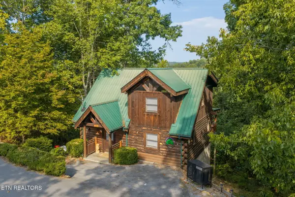 2864 Pine Haven Drive, Sevierville, TN 37862