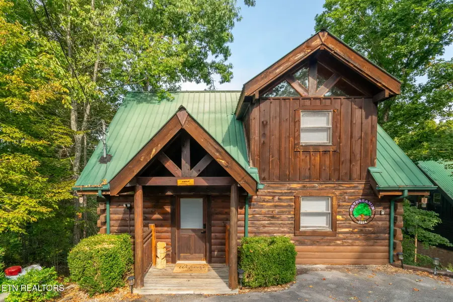 2864 Pine Haven Drive, Sevierville, TN 37862 - #2