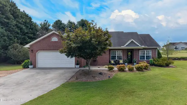 1846 Pheasant Crossing Drive, Dandridge, TN 37725