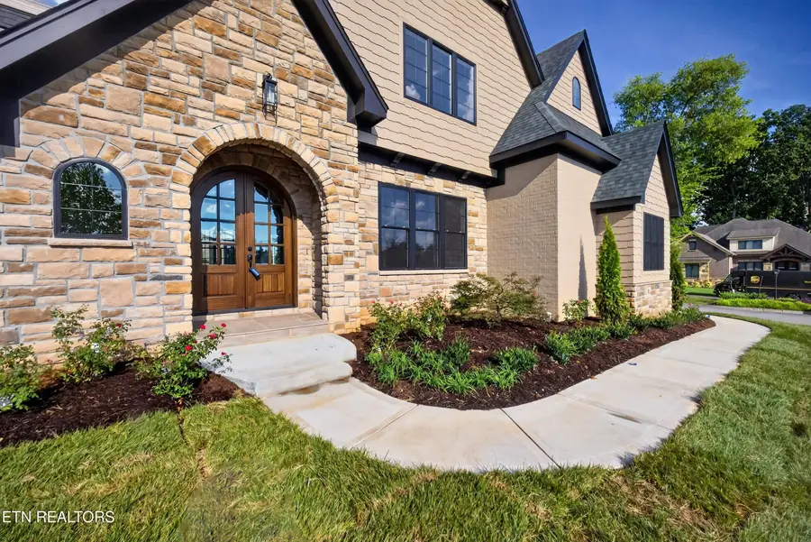 12265 Fredericksburg Blvd, Knoxville, TN 37922 - #2