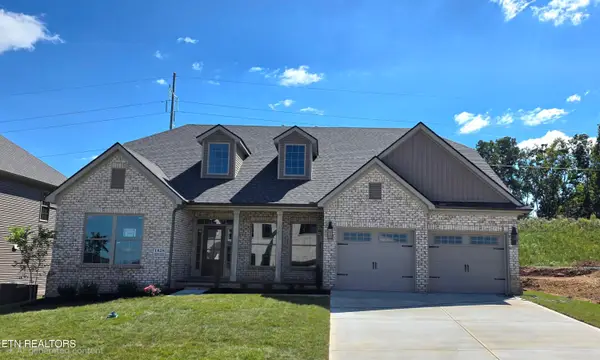 1828 Hickory Reserve Rd, Knoxville, TN 37932