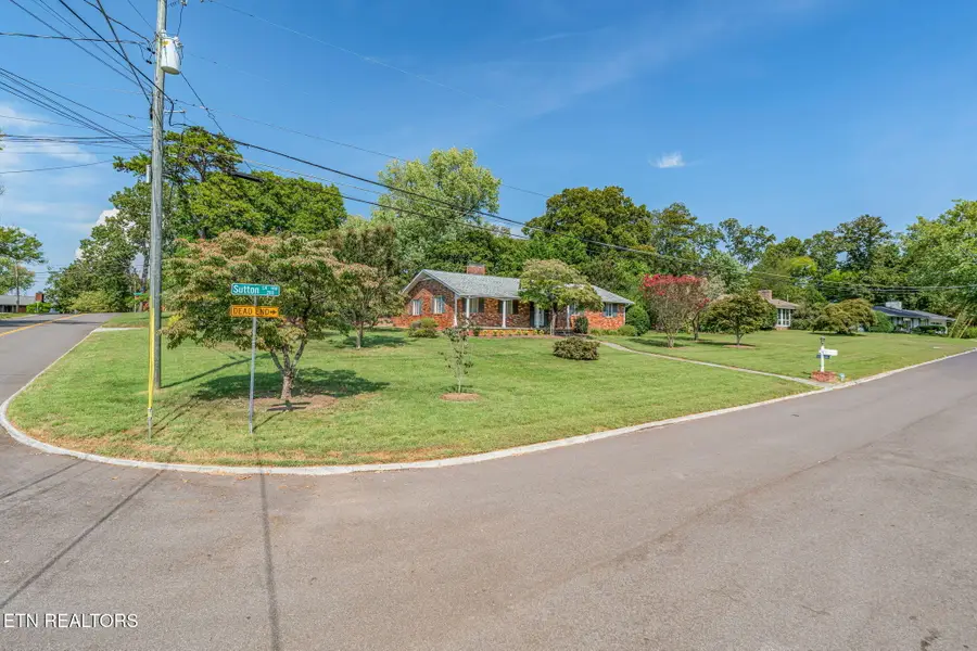 220 Sutton Lane, Knoxville, TN 37909 - #3