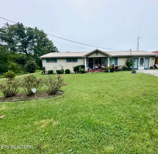 1206 Ky 1809, Bryants Store, KY 40921