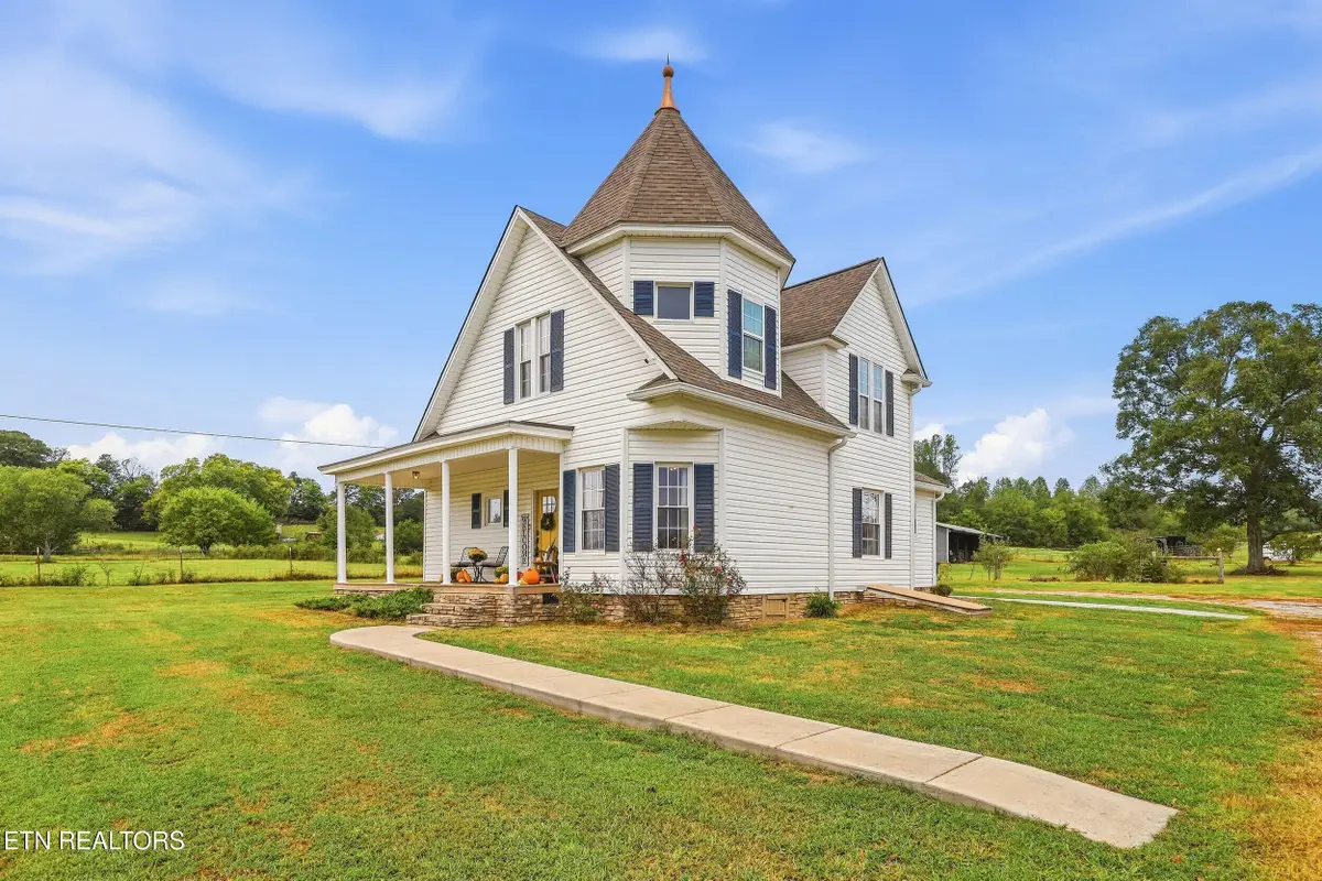 1505 Niles Ferry Rd, Madisonville, TN 37354 - #1