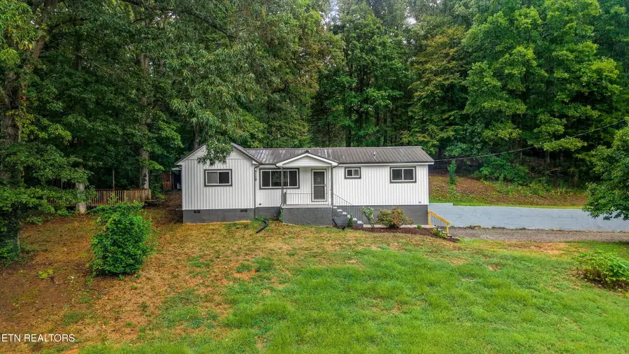 6413 Manis Rd, Knoxville, TN 37924 - #3