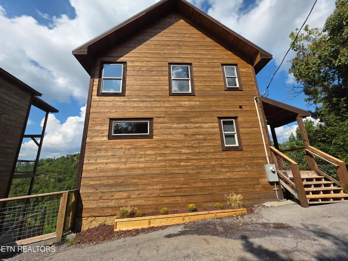 2123 Windy Lane, Sevierville, TN 37876 - #1