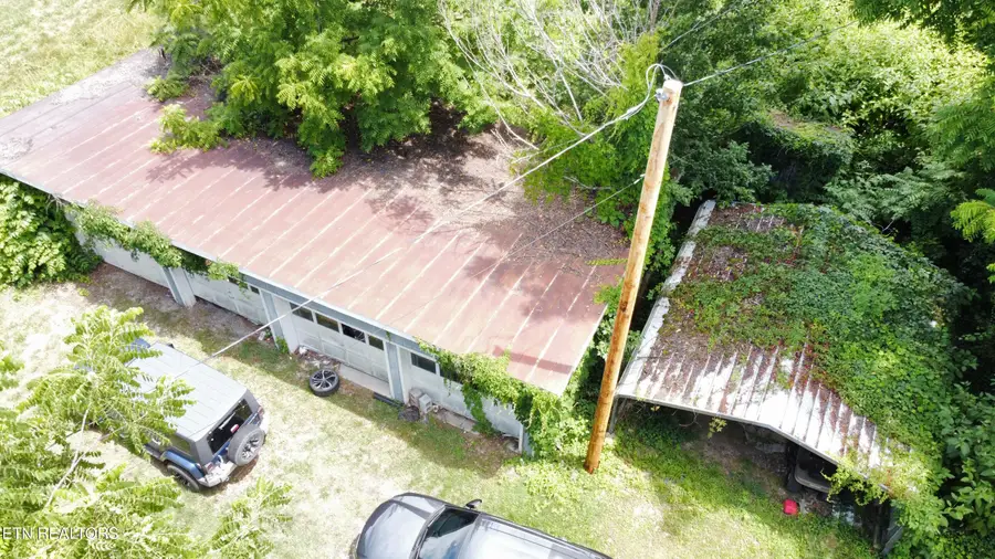 339 Dividing Ridge Rd, Speedwell, TN 37870 - #3