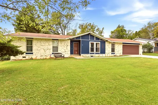 843 Sky Blue Drive, Knoxville, TN 37923