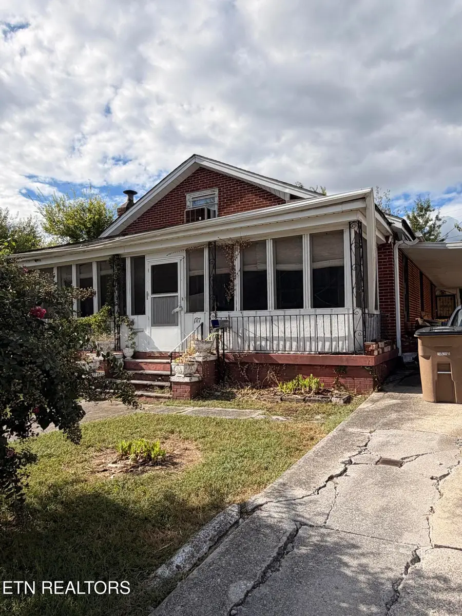 1717 Henrietta Ave, Knoxville, TN 37915 - #2