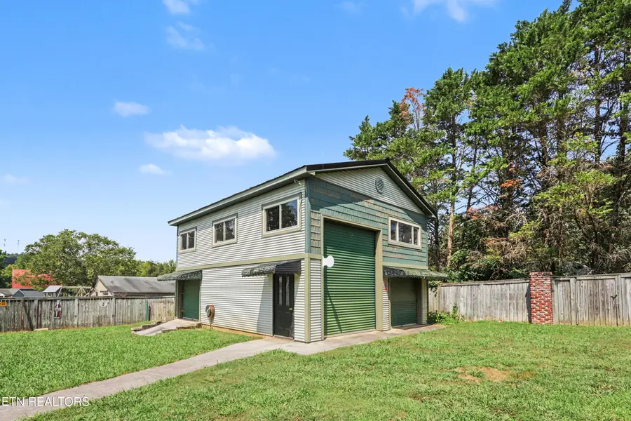912 Royal Ave, Seymour, TN 37865 - #3