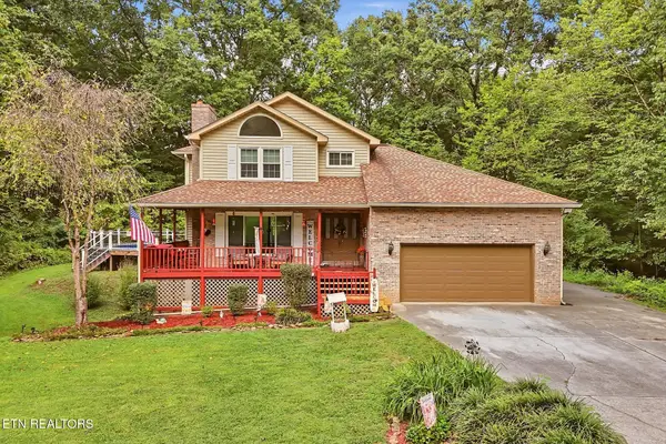 9417 Jim Loy Drive, Strawberry Plains, TN 37871
