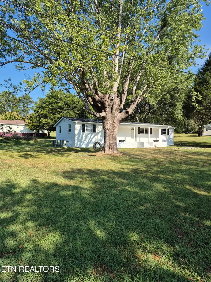 1034 Monroe Circle, Madisonville, TN 37354 - #2