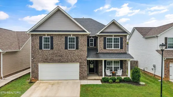 9273 Upstream Lane, Knoxville, TN 37931
