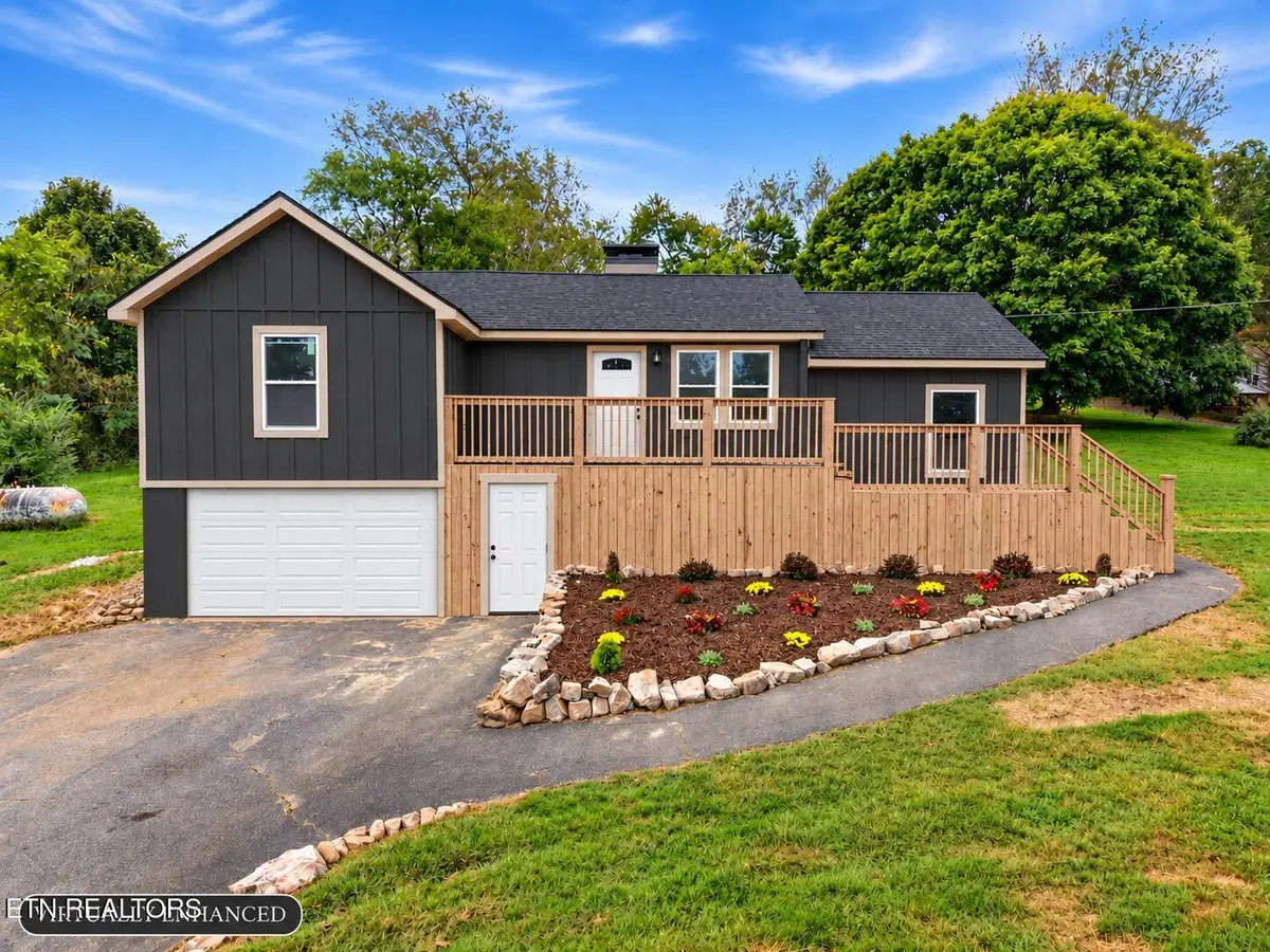 4533 Wildwood Springs Rd, Maryville, TN 37804 - #1