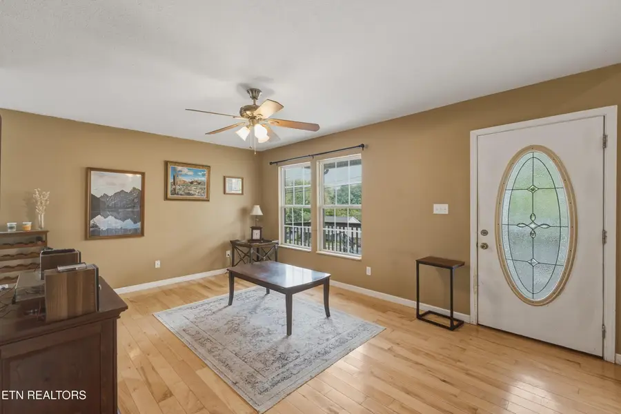 5712 Aster Rd, Knoxville, TN 37918 - #3