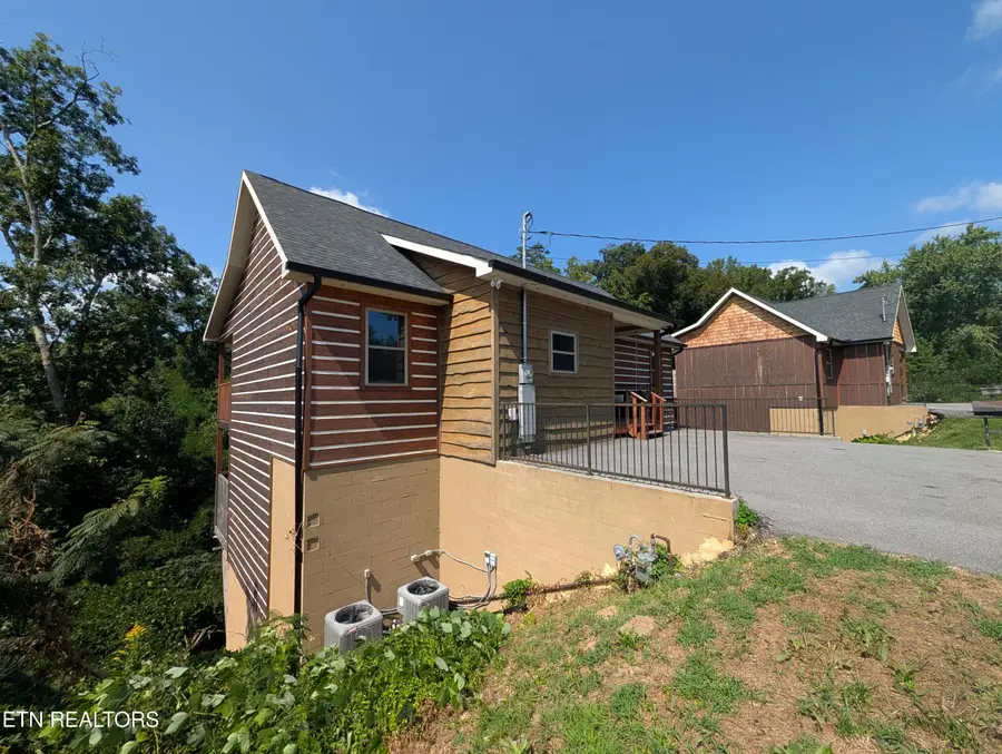 714 Old Ridge Rd, Gatlinburg, TN 37738 - #3