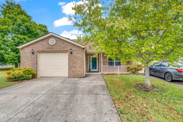 9929 Greylock Way, Knoxville, TN 37931