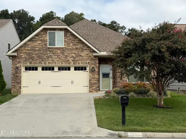 12101 Woodhollow Lane, Knoxville, TN 37932