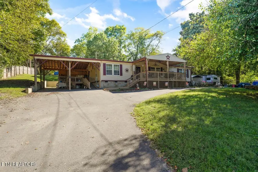 665 Sanford St, Newport, TN 37821 - #2