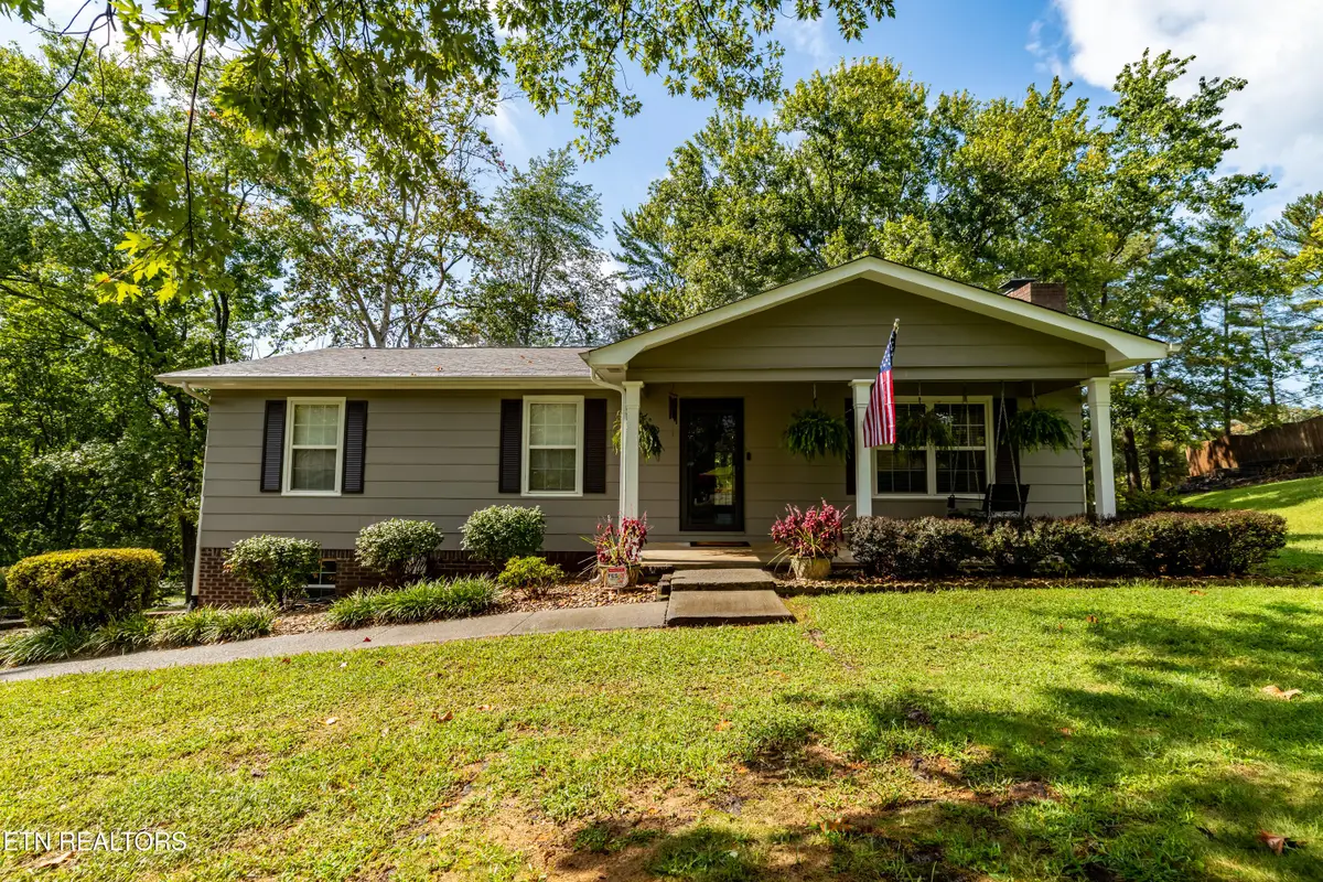 2003 Cheltenham Rd, Maryville, TN 37804 - #1