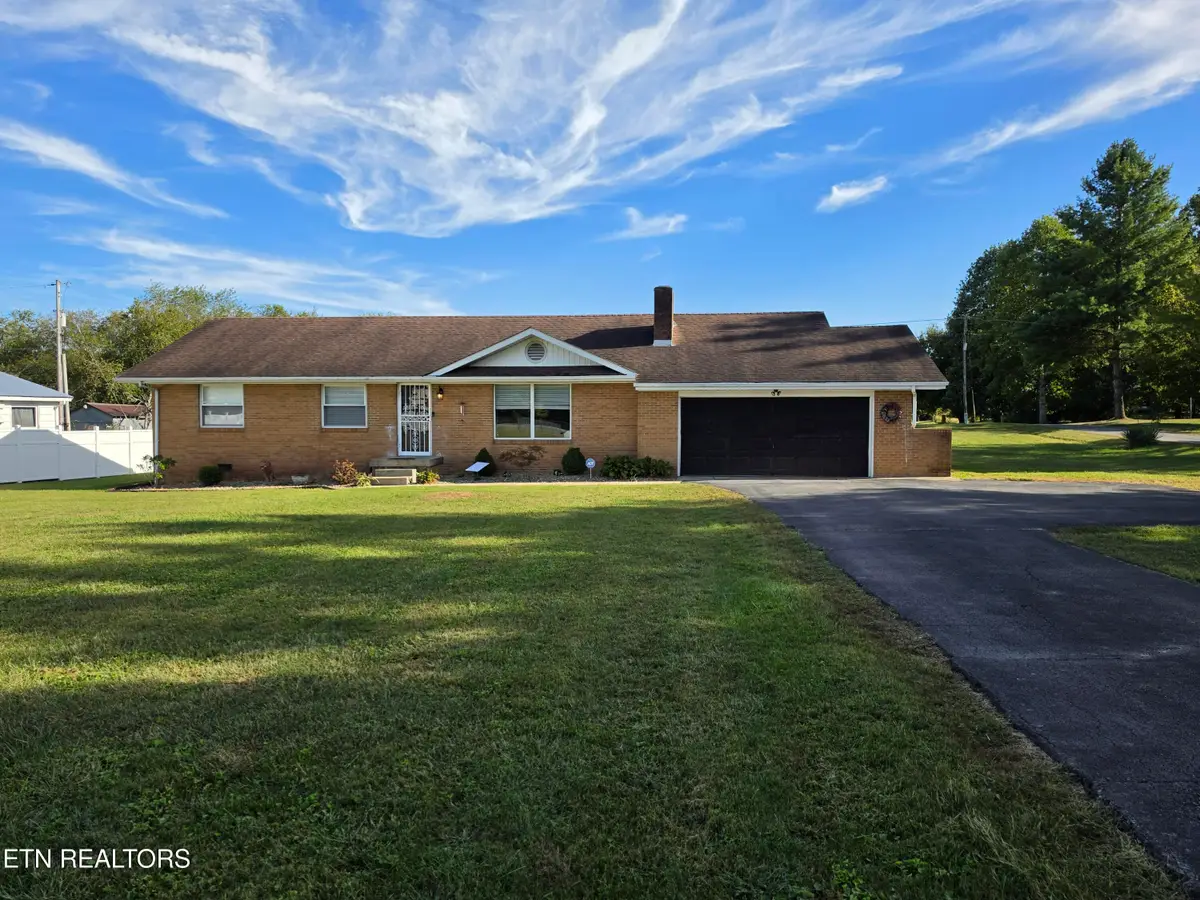 687 Old Highway 63, Speedwell, TN 37870 - #1