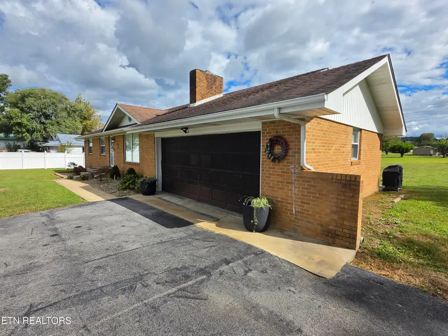 687 Old Highway 63, Speedwell, TN 37870 - #2