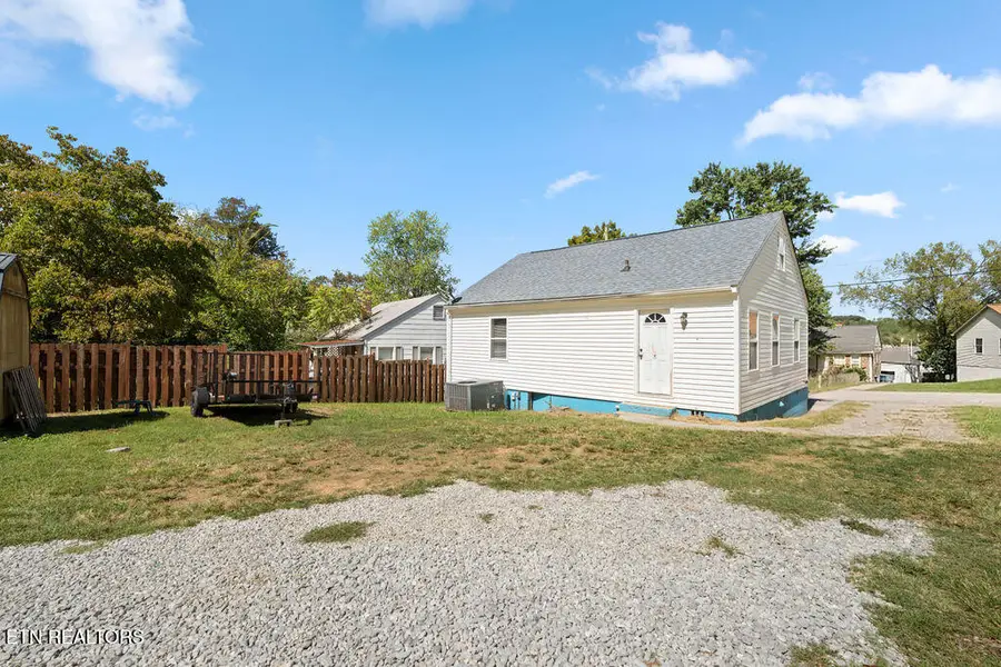 309 Kingwood St, Kingston, TN 37763 - #2
