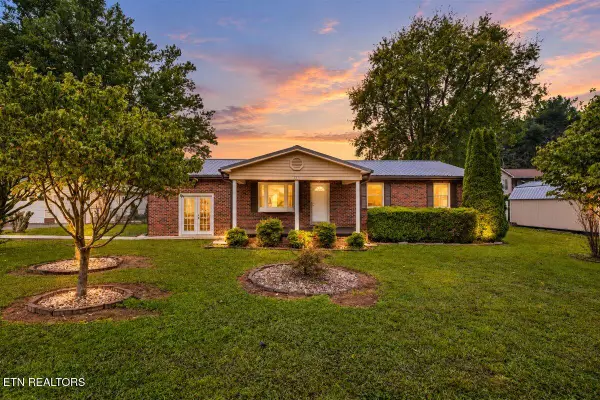 219 W Bowman Circle, LaFollette, TN 37766