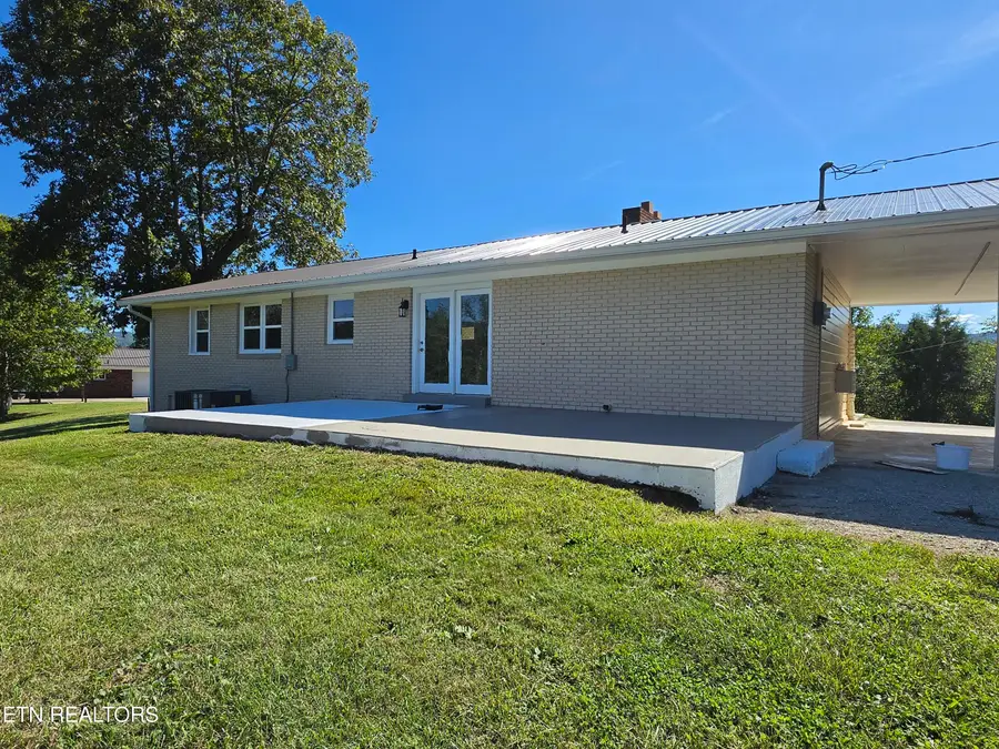 88 Tracy Ridge Rd, Middlesboro, KY 40965 - #3