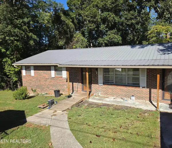 142 Oak Circle, Rocky Top, TN 37769