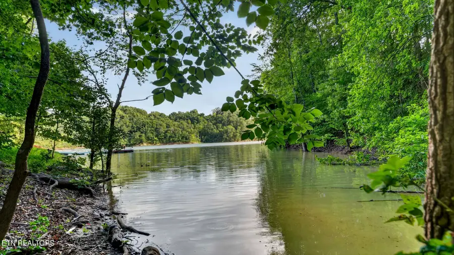 1906 Santa Fe Tr, Dandridge, TN 37725 - #2