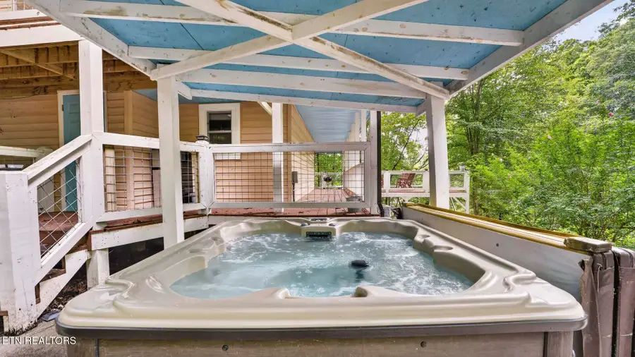 1906 Santa Fe Tr, Dandridge, TN 37725 - #3
